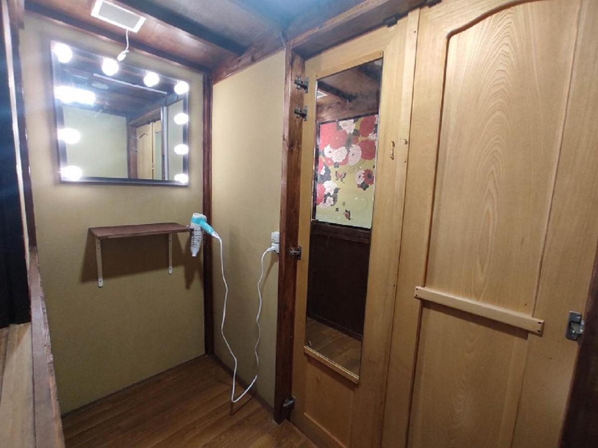 Guesthouse Kincha 駅東口 Уцуномия Екстериор снимка